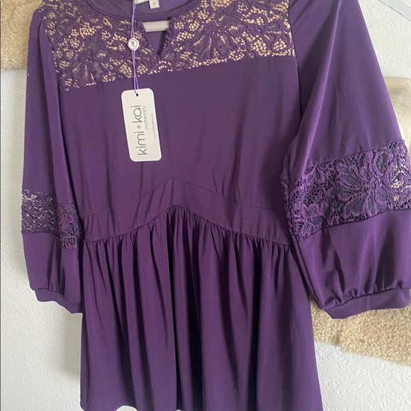 Kimi + Kai Maternity blouse Size Small 3/4 sleeves purple  stretch NWT - Picture 3 of 8